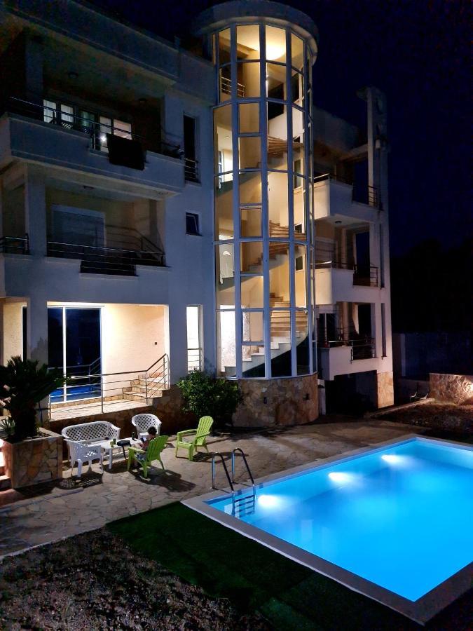 Kopernikus Apartments Ulcinj Eksteriør bilde